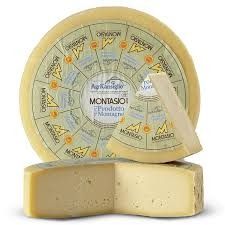 Montasio a latte crudo